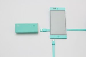 Cobalt-Free Batteries Revolutionize Energy Storage