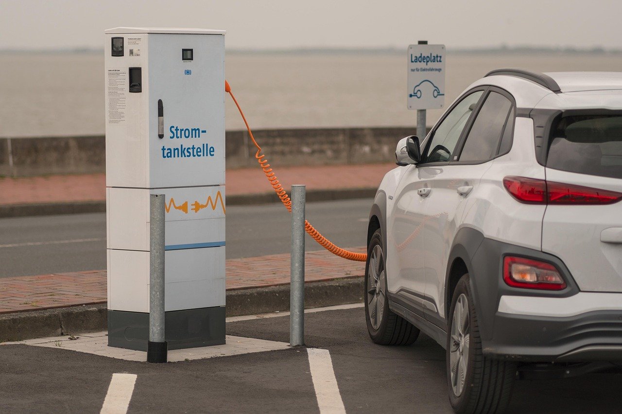 Battery-Powered Cars Explained